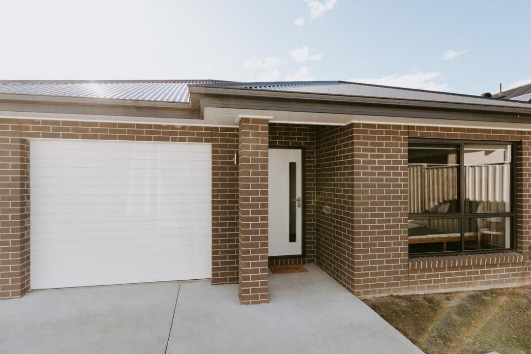 Photo of Others in Sale