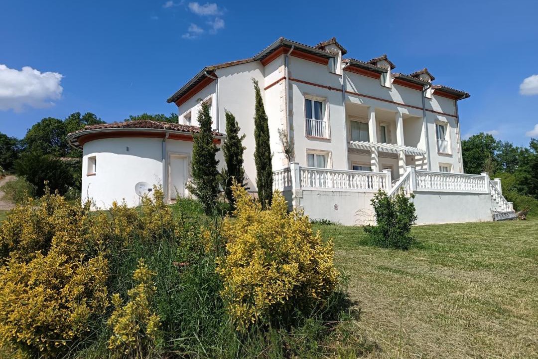 Photo of Others in Castelnau-de-Montmiral