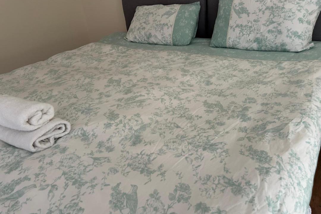 Photo of Bedroom in Longcroft