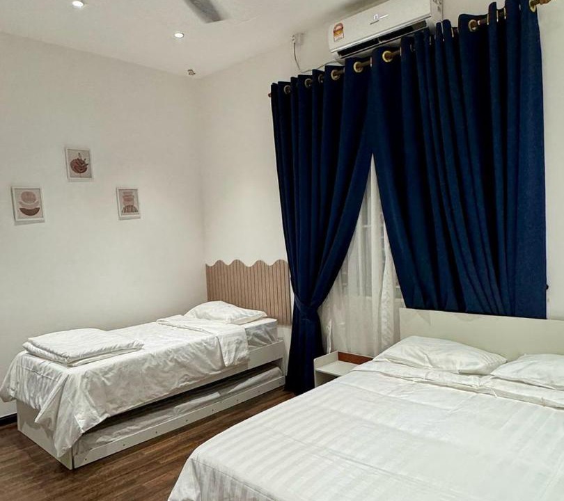 Photo of Bedroom in Kampung Nibung