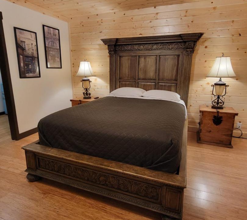Photo of Bedroom in Crescent
