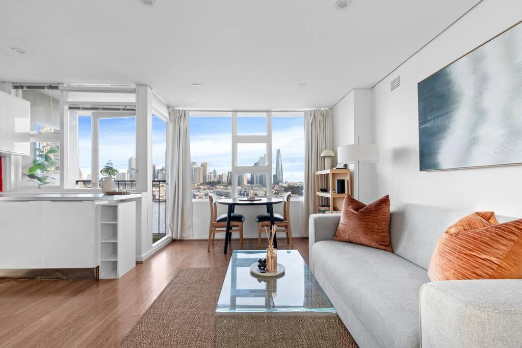 Photo of Others in McMahons Point