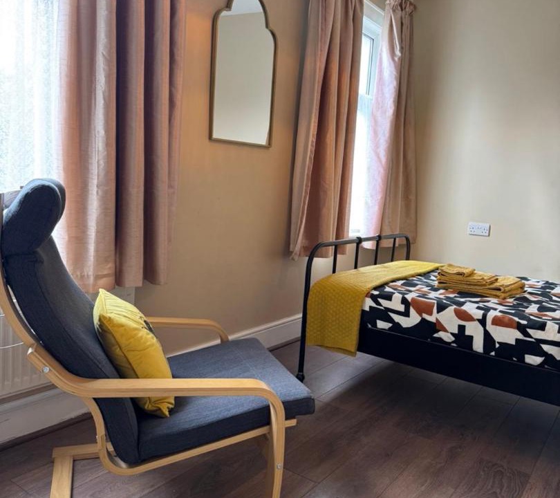 Photo of Others in Waddon