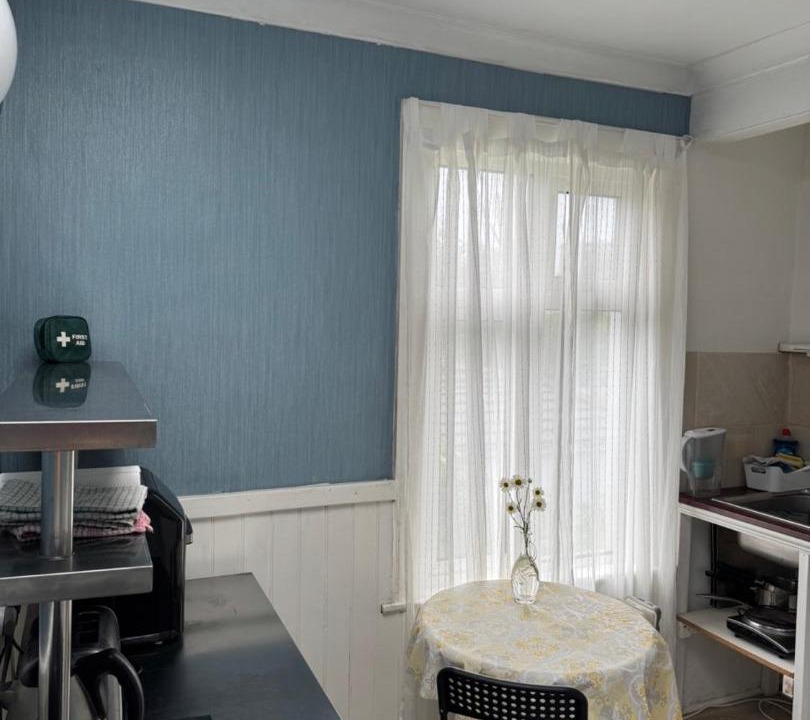 Photo of Others in Waddon