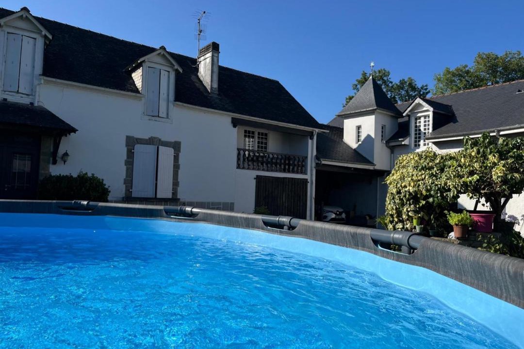 Photo of Others in Livron