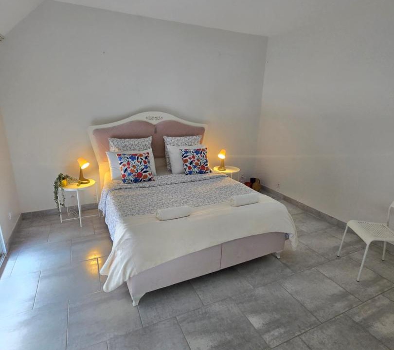 Photo of Others in Vendome