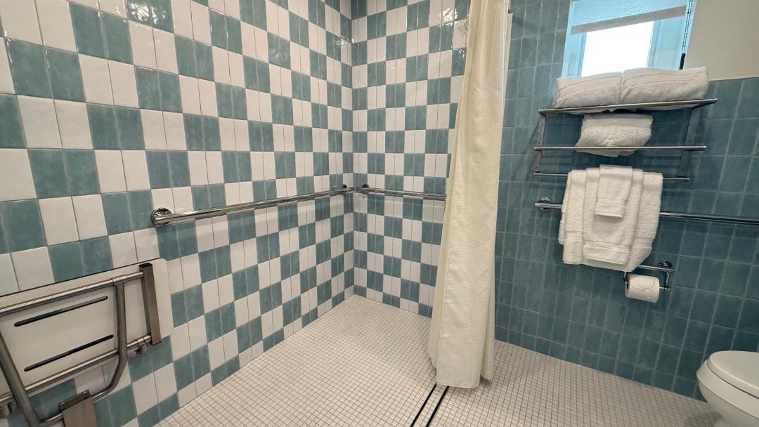 Photo of Bathroom in Marathon