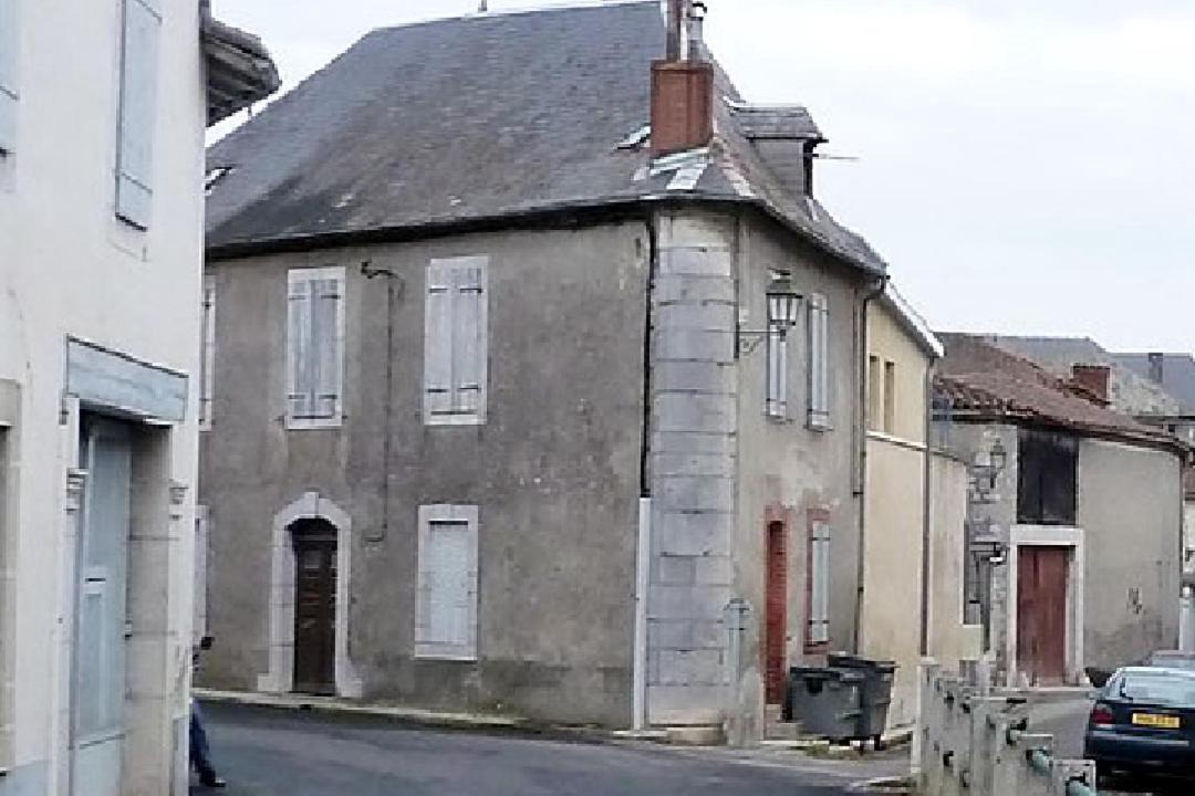 Photo of Buildings in Saint-Laurent-de-Neste