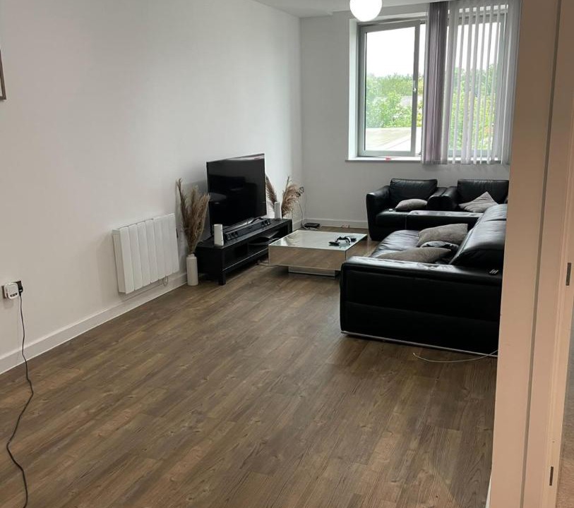 Photo of Others in Thames