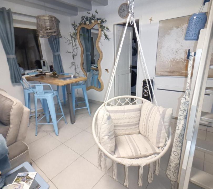 Photo of Others in Ladon