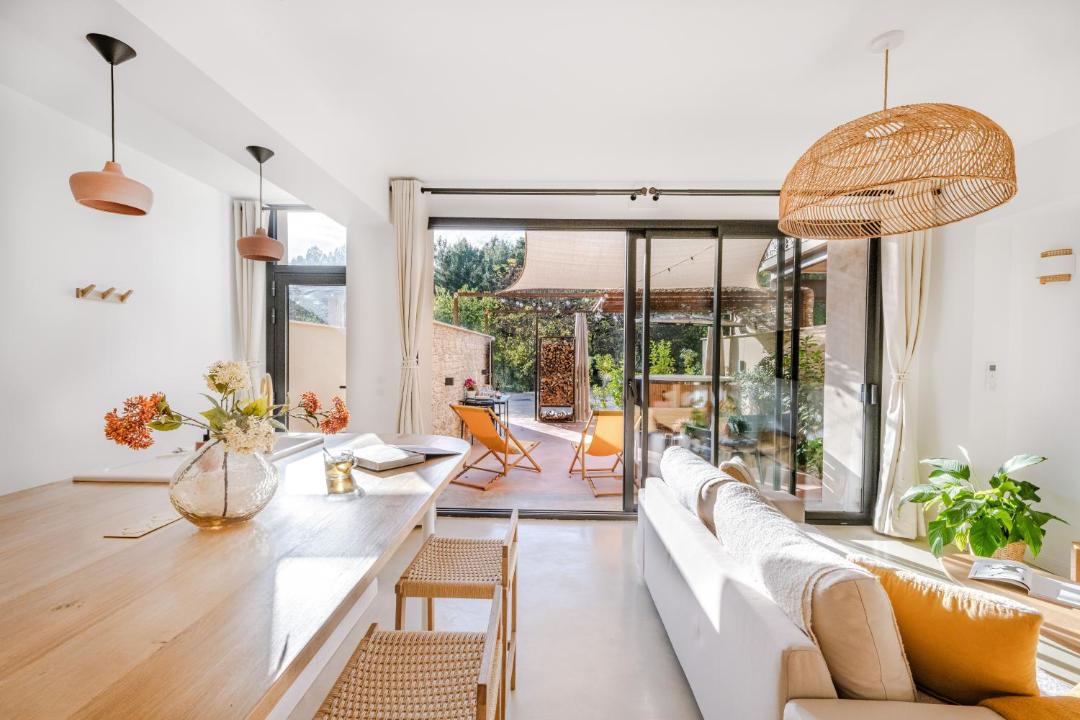 Photo of Others in Nyons