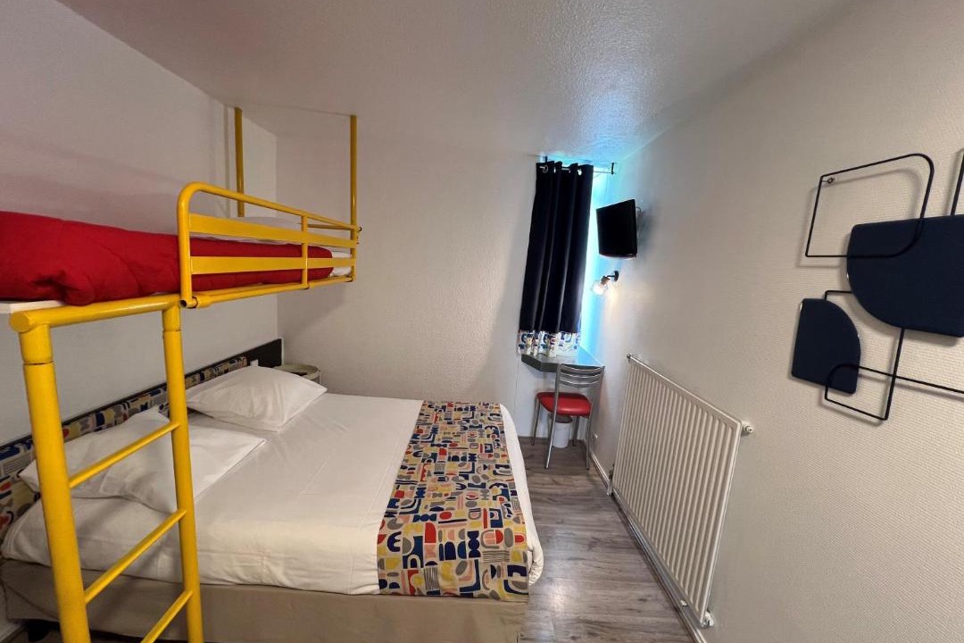 Photo of Bedroom in Saint-Francois d'Assise