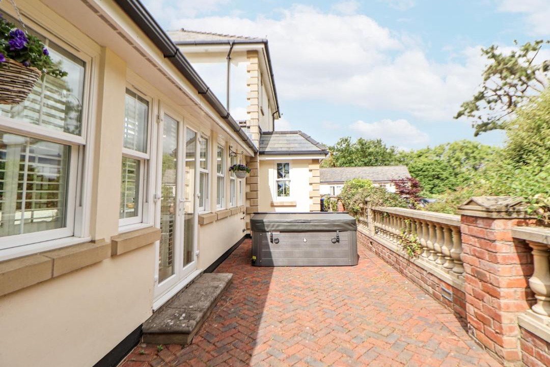 Photo of Patio Balcony in Meliden