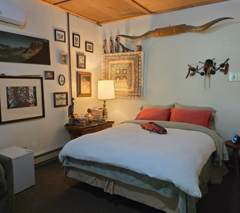 Photo of Bedroom in Winamac