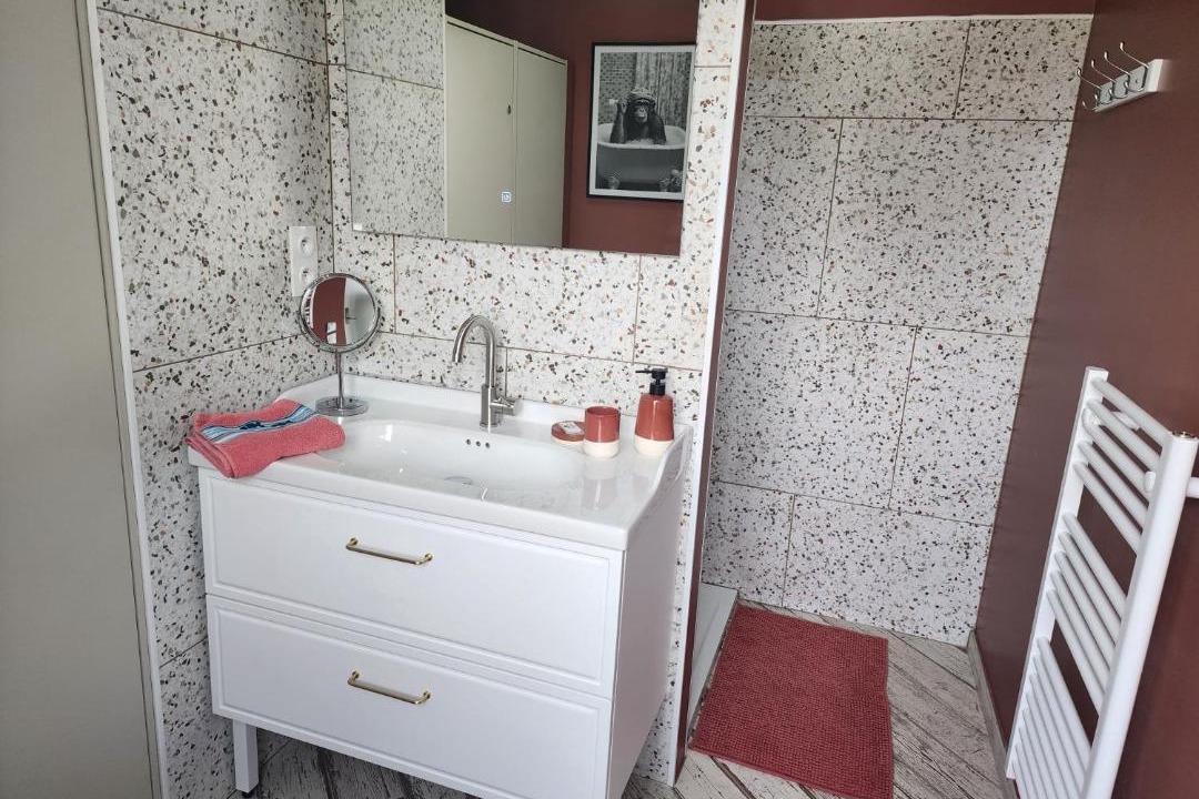 Photo of Bathroom in Sangatte