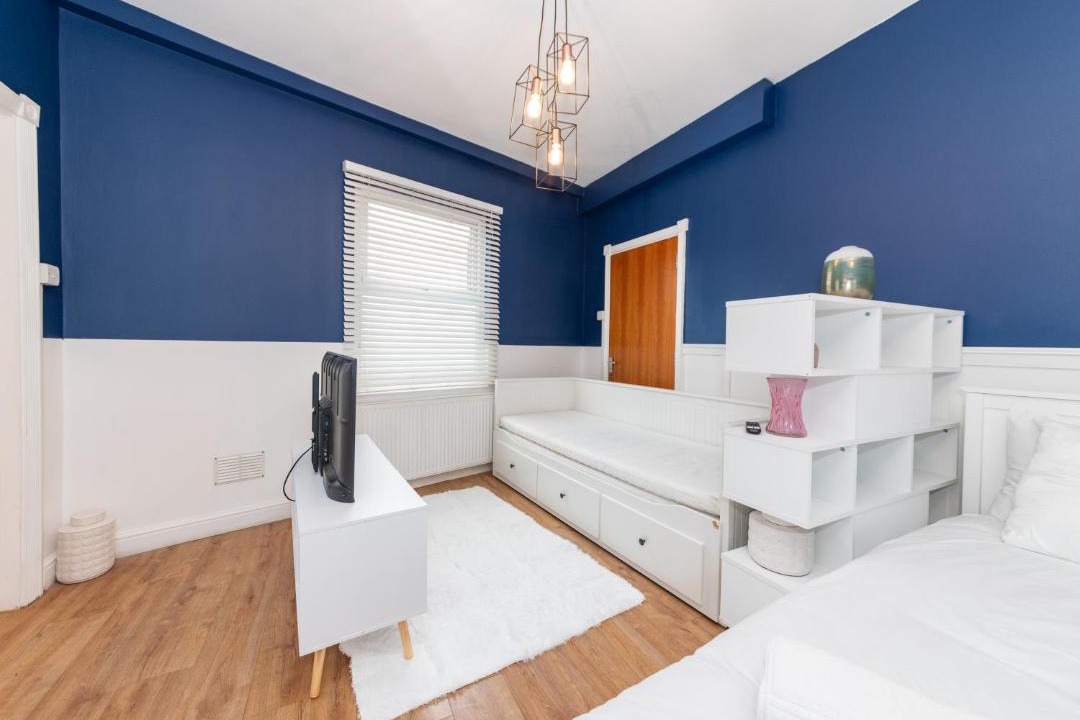 Photo of Bedroom in Caversham