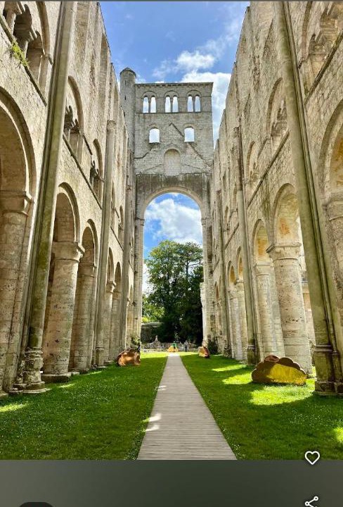 Photo of Others in Touville