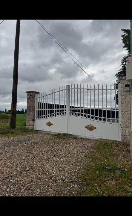 Photo of Others in Touville