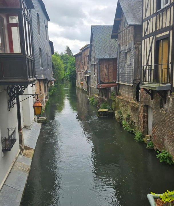 Photo of Others in Touville