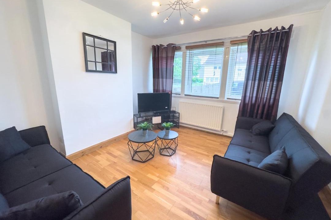 Photo of Livingroom in Clydebank