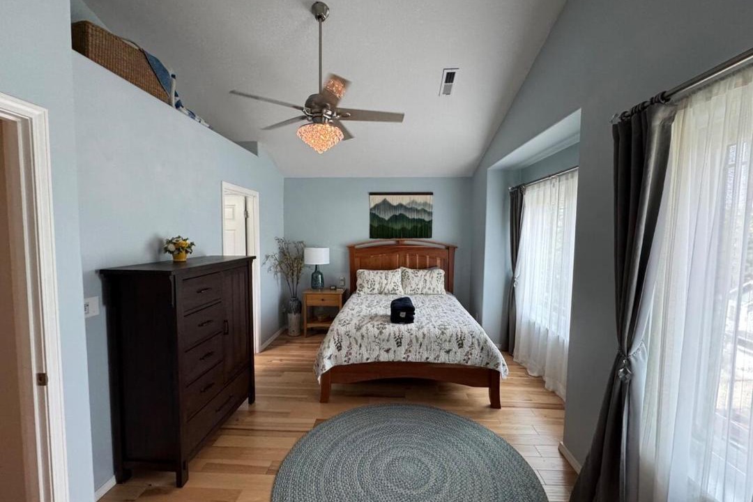 Photo of Others in Bull Mountain