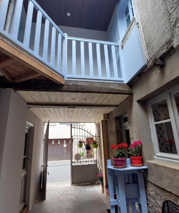 Photo of Patio Balcony in Senergues