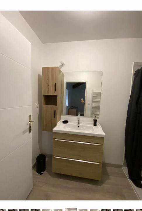 Photo of Others in Floure