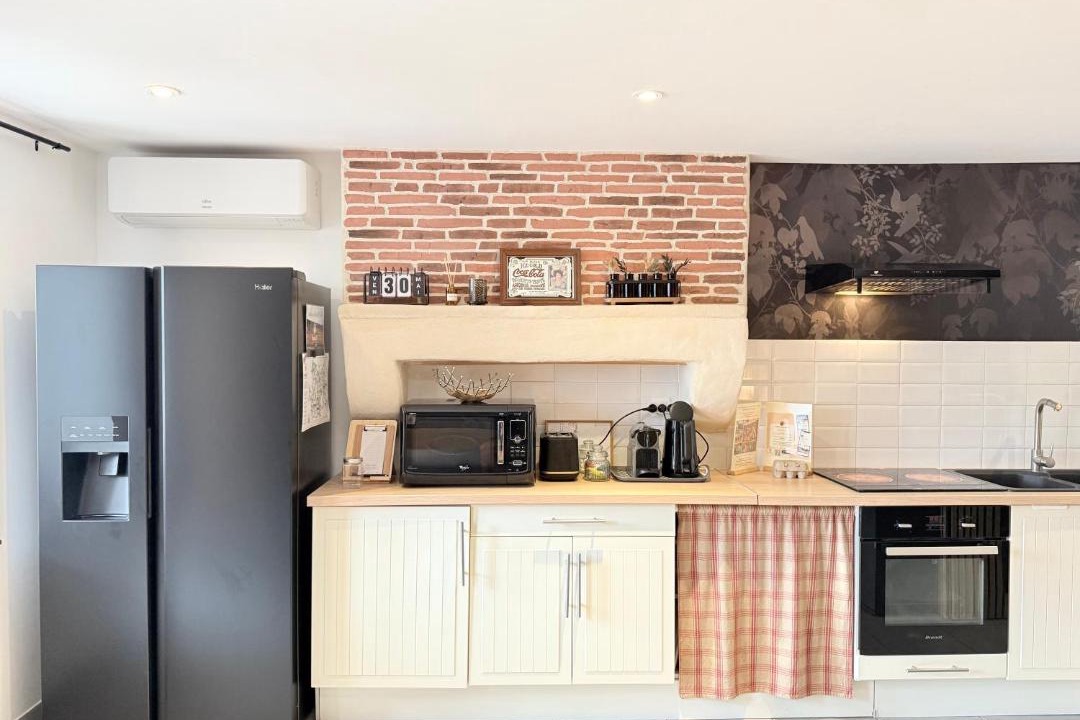 Photo of Kitchen in Saint-Laurent-dAndenay