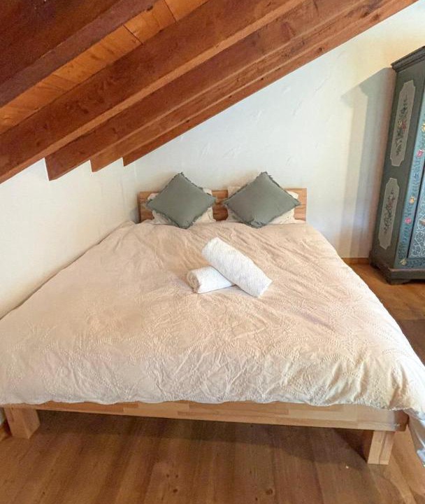 Photo of Bedroom in Noes