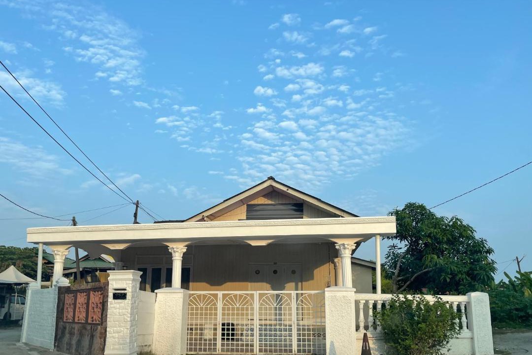 Photo of Others in Keladong