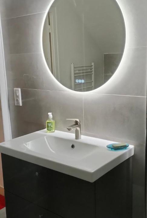 Photo of Bathroom in Livron