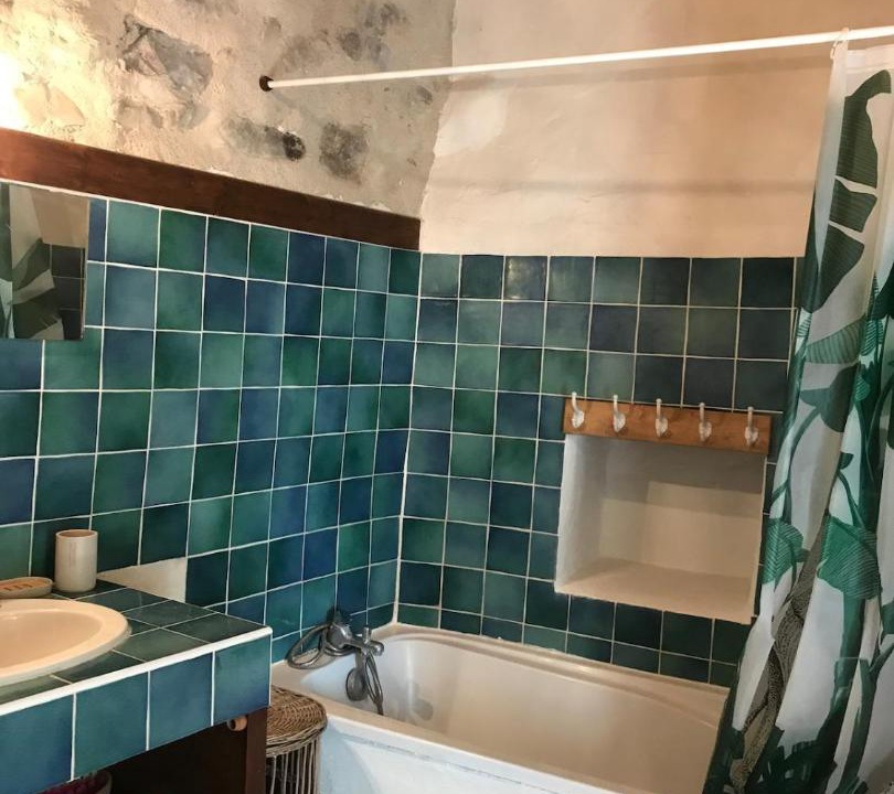 Photo of Bathroom in Aouste-sur-Sye