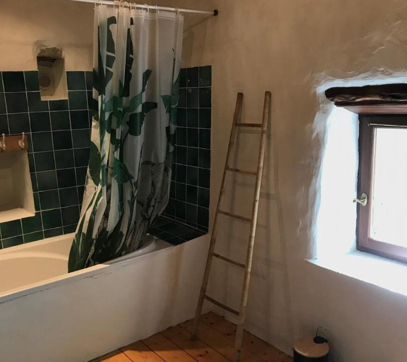 Photo of Bathroom in Aouste-sur-Sye