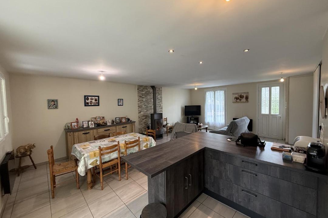 Photo of Kitchen in Marigne-Laille