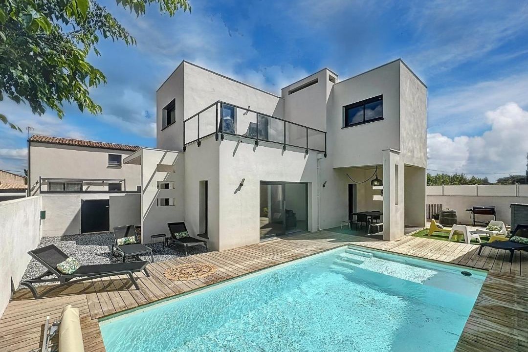 Photo of Others in Serignan