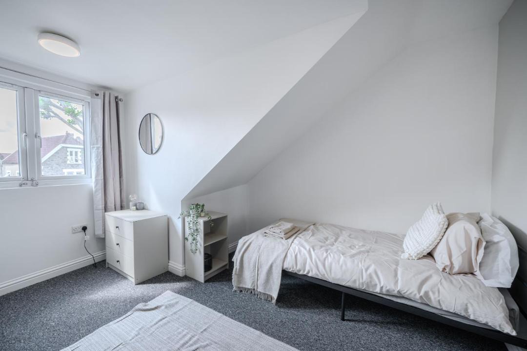 Photo of Bedroom in Staple Hill