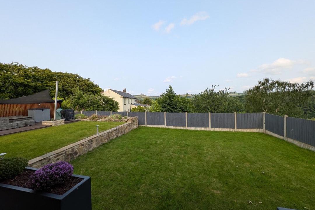 Photo of Others in Honley