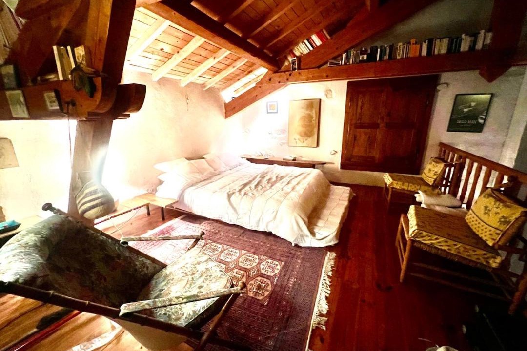 Photo of Others in Ambert