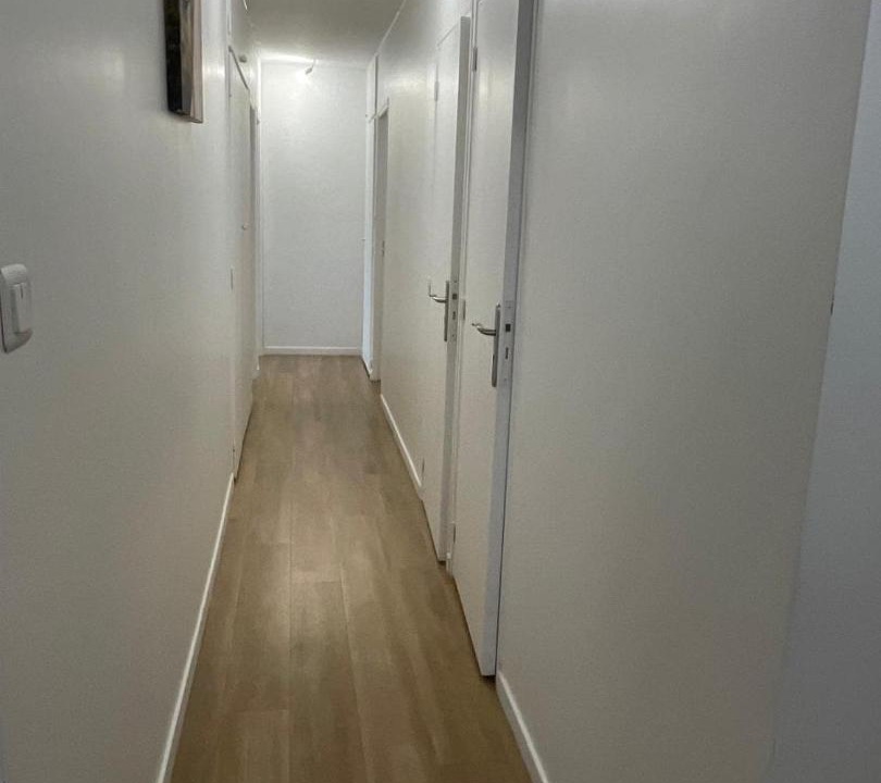 Photo of Others in La Source