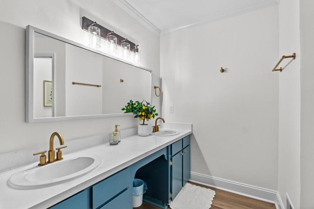 Photo of Bathroom in Harbison