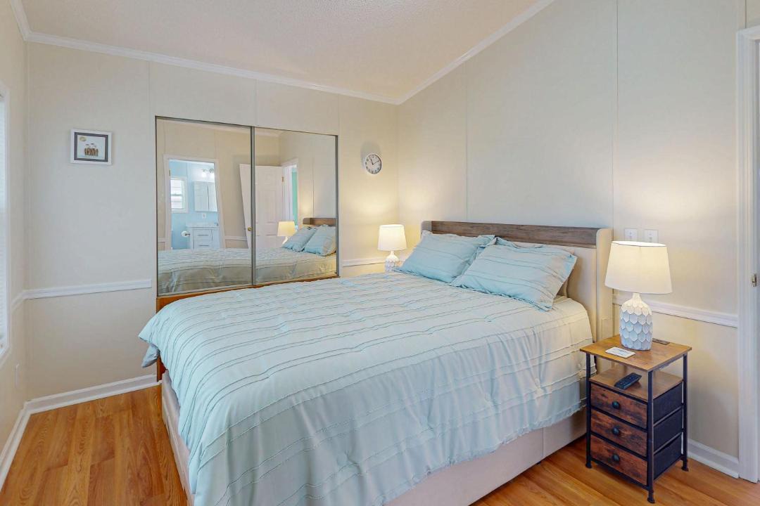 Photo of Bedroom in Assateague Pointe