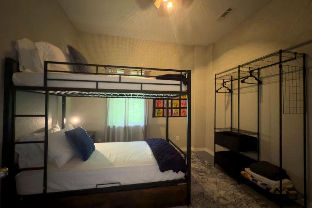 Photo of Bedroom in Eureka Springs
