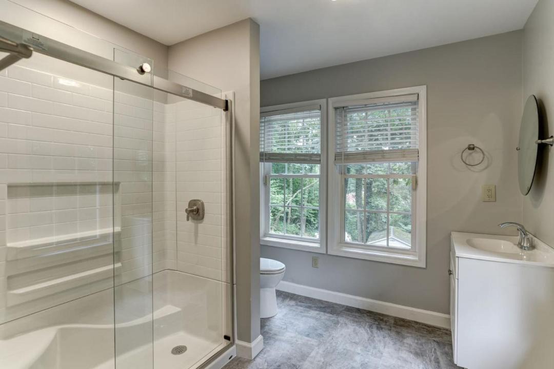 Photo of Bathroom in Skyland