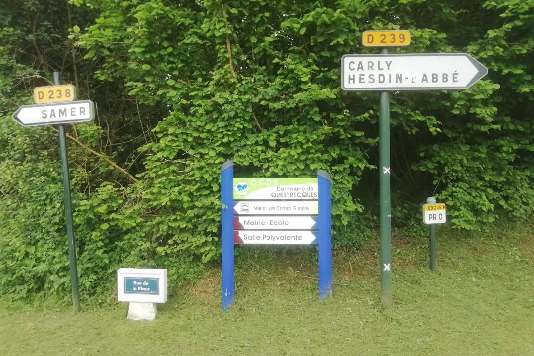 Photo of Others in Questrecques