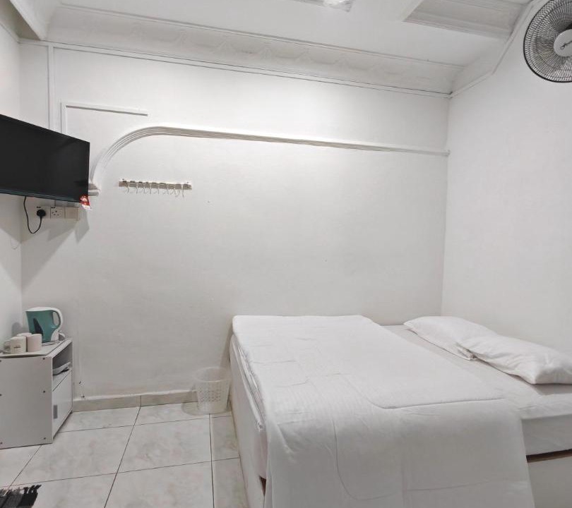 Photo of Others in Gua