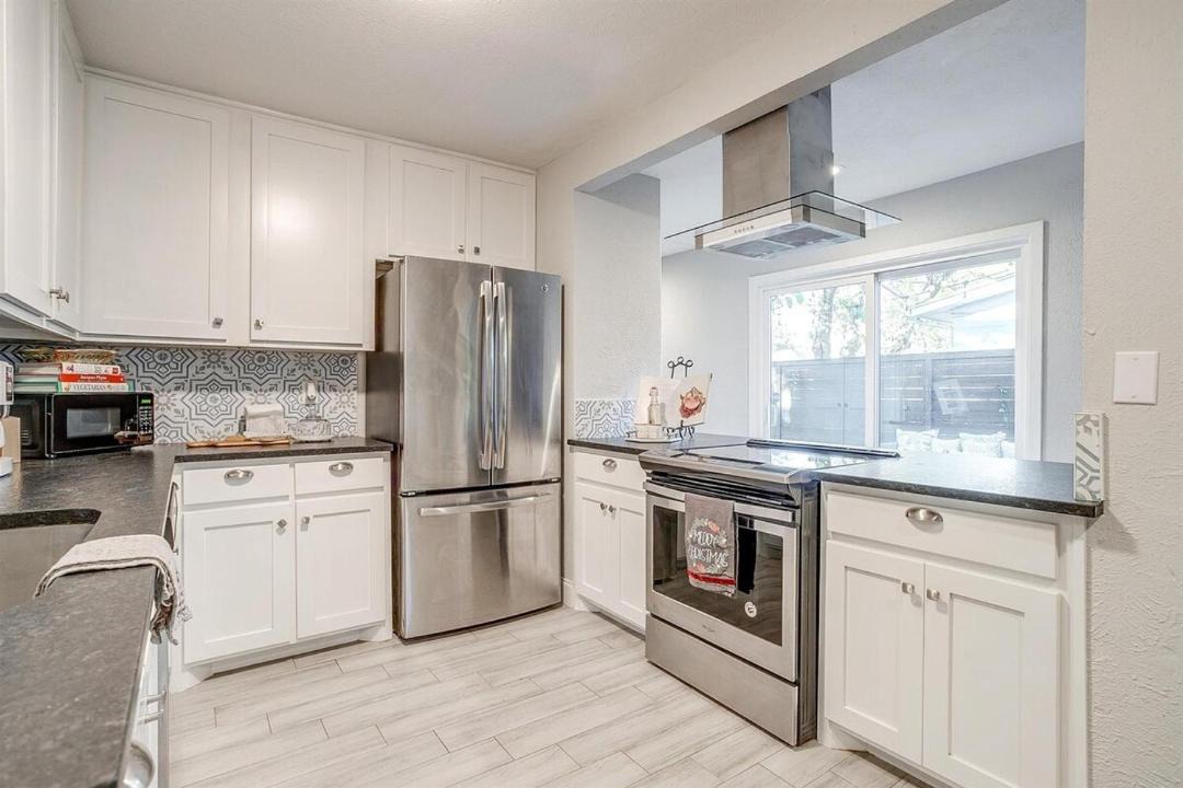 Photo of Kitchen in Westworth Village