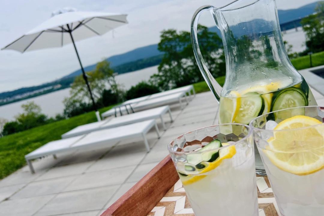 Photo of Others in Middle Hope