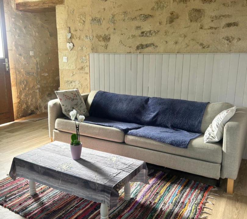 Photo of Livingroom in Cubnezais