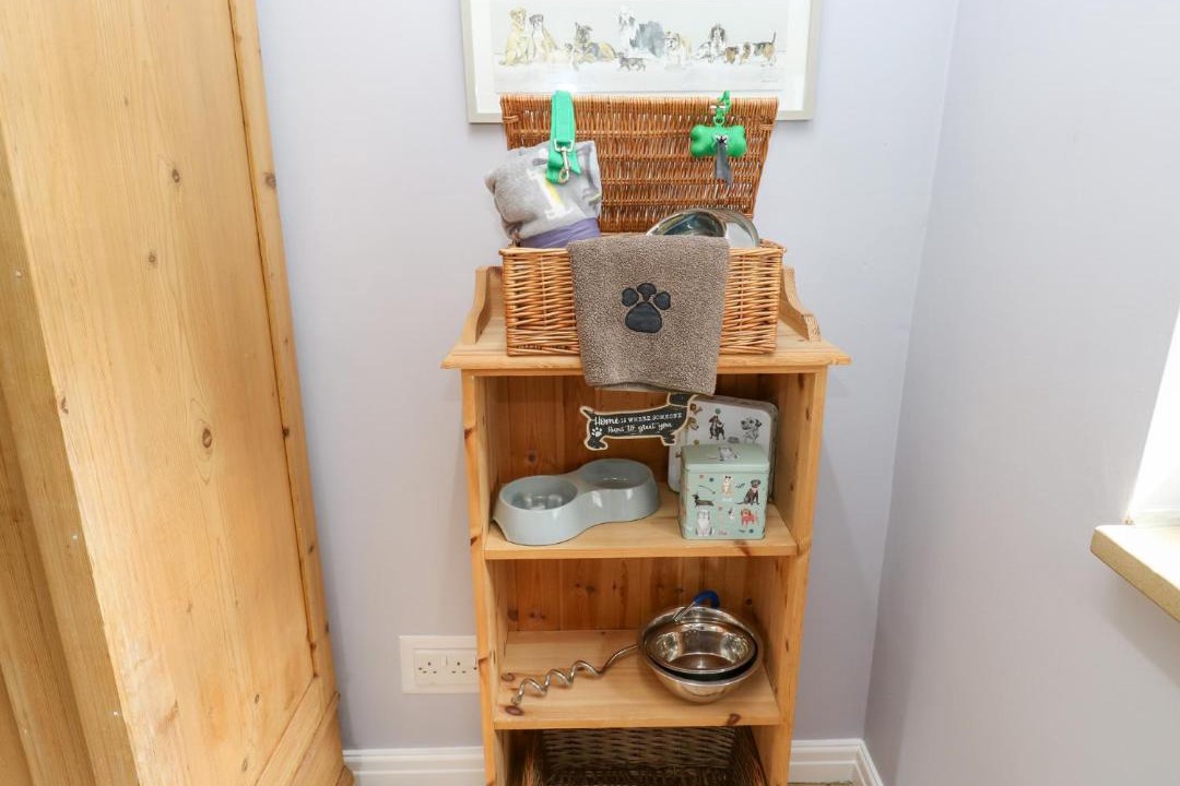 Photo of Others in Millhouse Green