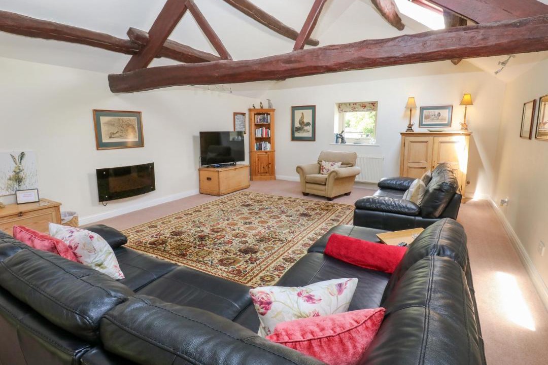 Photo of Others in Millhouse Green